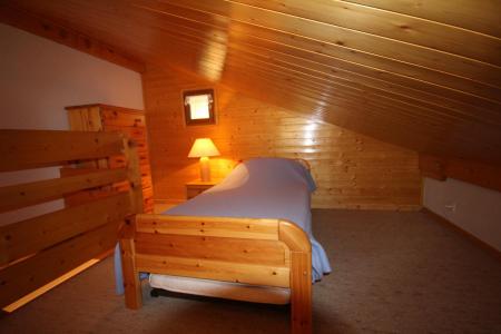 Rent in ski resort 2 room mezzanine apartment 6 people (215) - Chalet Cristal 2 - Les Saisies - Single bed