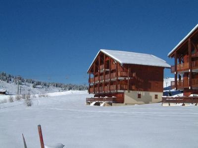 Vacances en montagne Chalet Cristal 2 - Les Saisies - Extérieur hiver