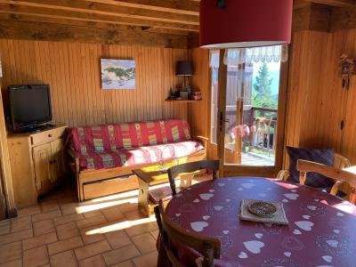 Rent in ski resort 2 room apartment 4 people (3) - Chalet la Rose des Neiges - Les Saisies - Living room