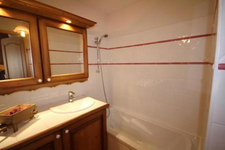 Location au ski Appartement 3 pièces 6 personnes (ALPB02) - Les Alpages de Bisanne B - Les Saisies - Salle de bain