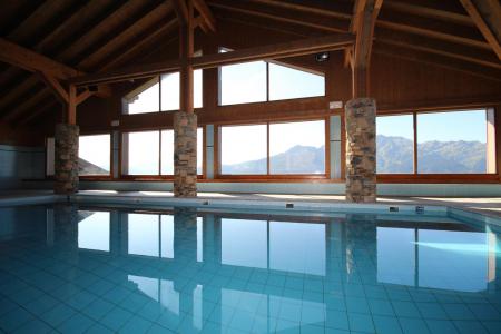 Rent in ski resort Les Alpages de Bisanne B - Les Saisies - Swimming pool
