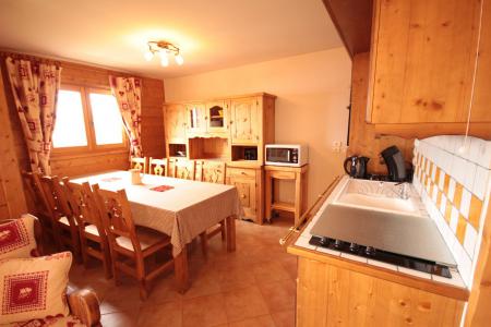 Rent in ski resort 5 room apartment 10 people (15) - Les Alpages de Bisanne G - Les Saisies - Living room