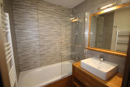 Skiverleih 3-Zimmer-Appartment für 6 Personen (G25) - Les Chalets des Cimes - Les Saisies - Badewanne