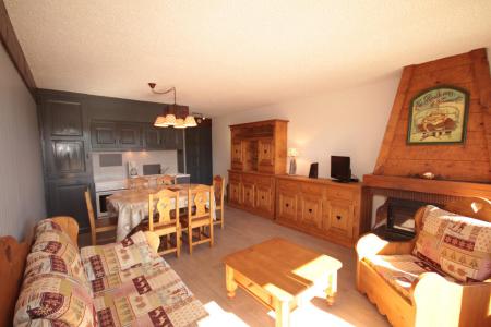 Rent in ski resort 2 room apartment sleeping corner 6 people (033) - Résidence Breithorn - Les Saisies - Living room