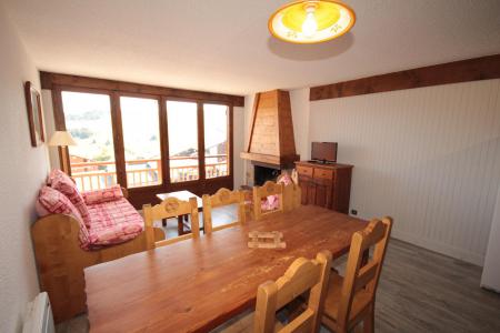 Rent in ski resort 2 room apartment sleeping corner 6 people (036) - Résidence Breithorn - Les Saisies - Living room