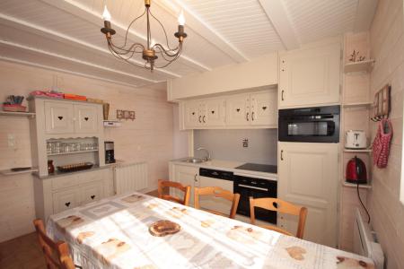 Rent in ski resort 3 room apartment 6 people (008) - Résidence Breithorn - Les Saisies - Living room