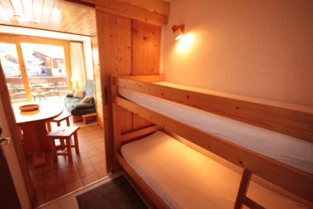 Rent in ski resort Studio sleeping corner 4 people (1103) - Résidence Grand Mont 1 - Les Saisies - Living room