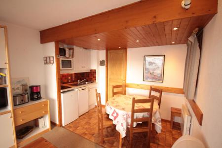 Ski verhuur Appartement 2 kamers 5 personen (2212) - Résidence Grand Mont 2 - Les Saisies - Woonkamer