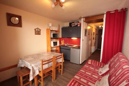 Rent in ski resort Studio cabin 4 people (21) - Résidence Isabella F - Les Saisies - Living room