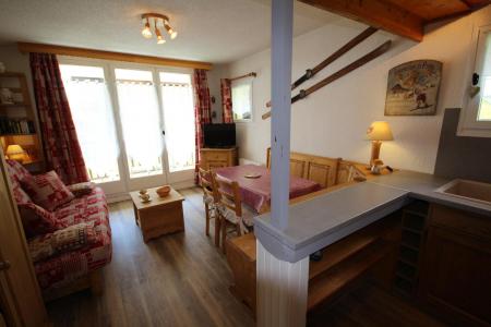 Ski verhuur Appartement 2 kamers 5 personen (34) - Résidence Isabelle B - Les Saisies - Woonkamer