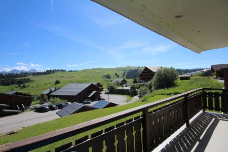 Location au ski Studio 5 personnes (016) - Résidence l'Ecrin - Les Saisies - Terrasse