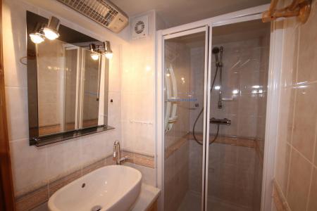 Soggiorno sugli sci Appartamento 4 stanze per 8 persone (TAV027) - Résidence le Tavaillon - Les Saisies - Bagno con doccia