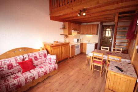 Ski verhuur Appartement 1 kamers mezzanine 6 personen (425) - Résidence le Village 4 - Les Saisies - Woonkamer