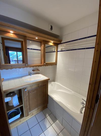 Rent in ski resort 3 room apartment 6 people (06) - Résidence le Village des Lapons C - Les Saisies - Bathroom