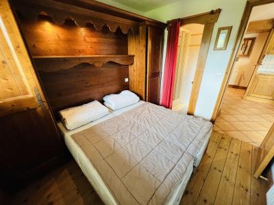 Rent in ski resort 3 room apartment 6 people (13) - Résidence le Village des Lapons C - Les Saisies - Bedroom