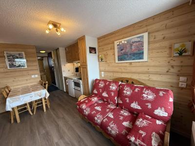 Wynajem na narty Apartament 2 pokojowy 5 osób (110) - Résidence les Epervières - Les Saisies - Pokój gościnny