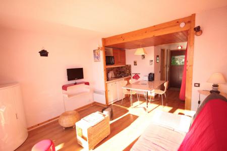 Rent in ski resort Studio sleeping corner 4 people (115) - Résidence Mont Blanc A - Les Saisies