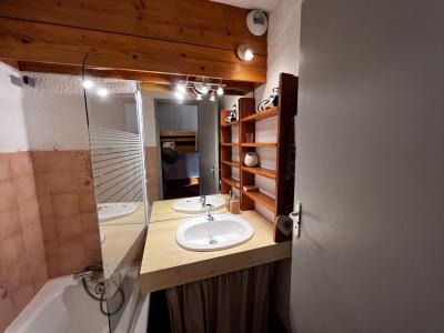 Location au ski Studio coin montagne 4 personnes (112) - Résidence Mont Blanc A - Les Saisies - Salle de bain