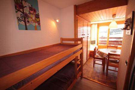 Rent in ski resort 1 room apartment 5 people (MTB219) - Résidence Mont Blanc B - Les Saisies - Cabin