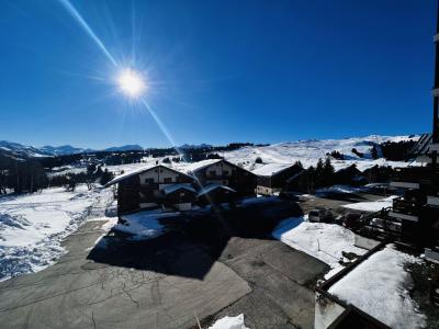 Rent in ski resort Studio sleeping corner 4 people (213) - Résidence Mont Blanc B - Les Saisies - Winter outside
