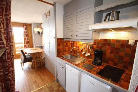 Location au ski Appartement 2 pièces cabine 4 personnes (206) - Résidence Mont Blanc B - Les Saisies - Kitchenette