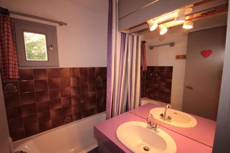 Location au ski Appartement 2 pièces cabine 4 personnes (206) - Résidence Mont Blanc B - Les Saisies - Salle de bain