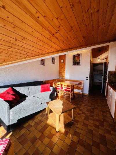 Rent in ski resort Studio sleeping corner 5 people (224) - Résidence Mont Blanc B - Les Saisies - Apartment