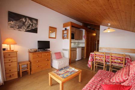 Rent in ski resort 2 room apartment sleeping corner 4 people (409) - Résidence Mont Blanc D - Les Saisies - Living room