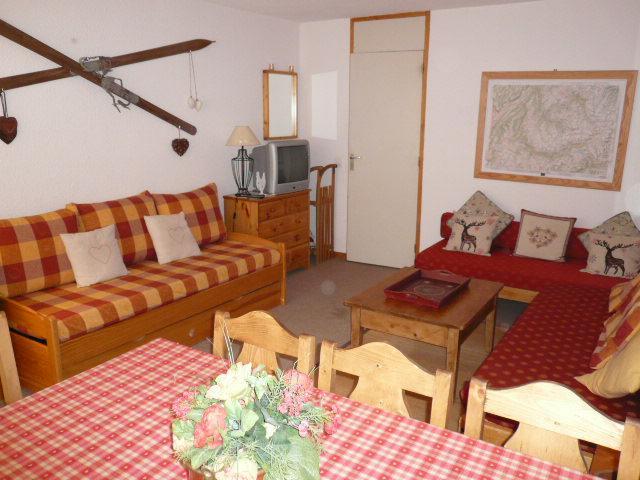 Rent in ski resort 2 room apartment 4 people (2) - La Résidence Candide - Méribel-Mottaret - Living room