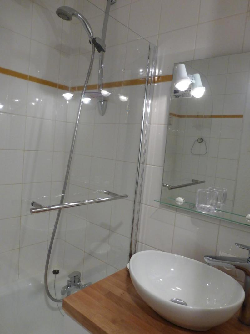 Skiverleih 2-Zimmer-Appartment für 4 Personen (2) - La Résidence Candide - Méribel-Mottaret - Badezimmer