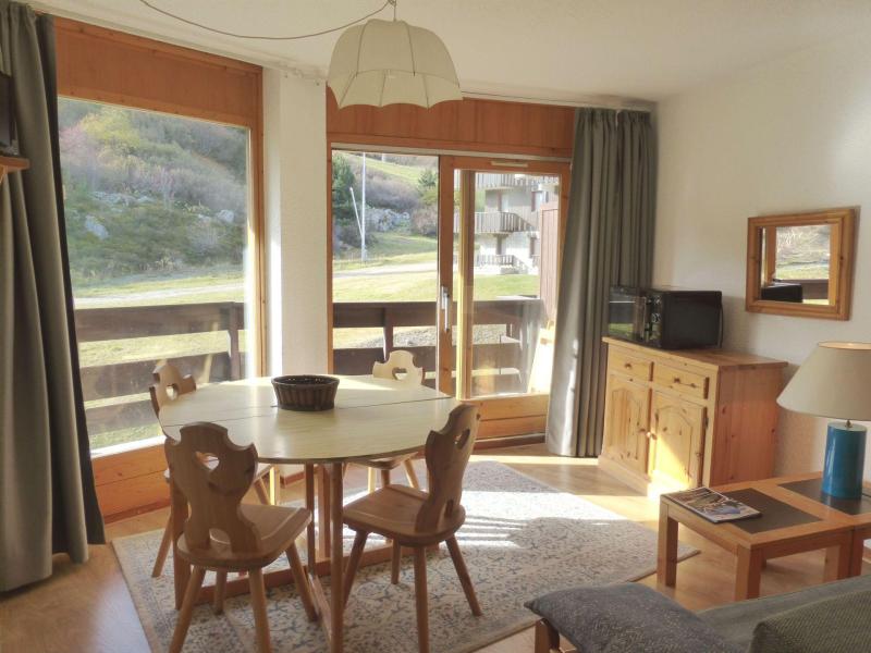 Аренда на лыжном курорте Апартаменты 2 комнат 6 чел. (LACE05R) - Le Lac Blanc - Méribel-Mottaret - Салон