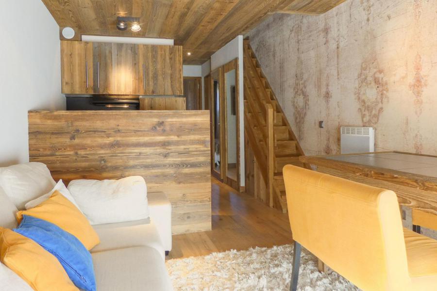 Ski verhuur Appartement duplex 4 kabine kamers 5 personen (ALPD06) - Résidence Alpinéa - Méribel-Mottaret - Woonkamer