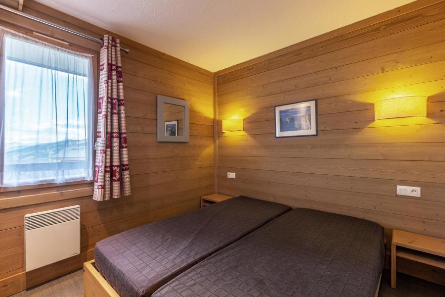 Skiverleih 3-Zimmer-Holzhütte für 7 Personen (067) - Résidence Arpasson - Méribel-Mottaret - Schlafzimmer