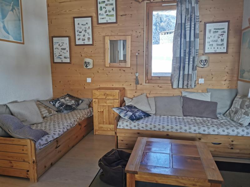 Ski verhuur Appartement 2 kamers 5 personen (080) - Résidence Arpasson - Méribel-Mottaret - Woonkamer