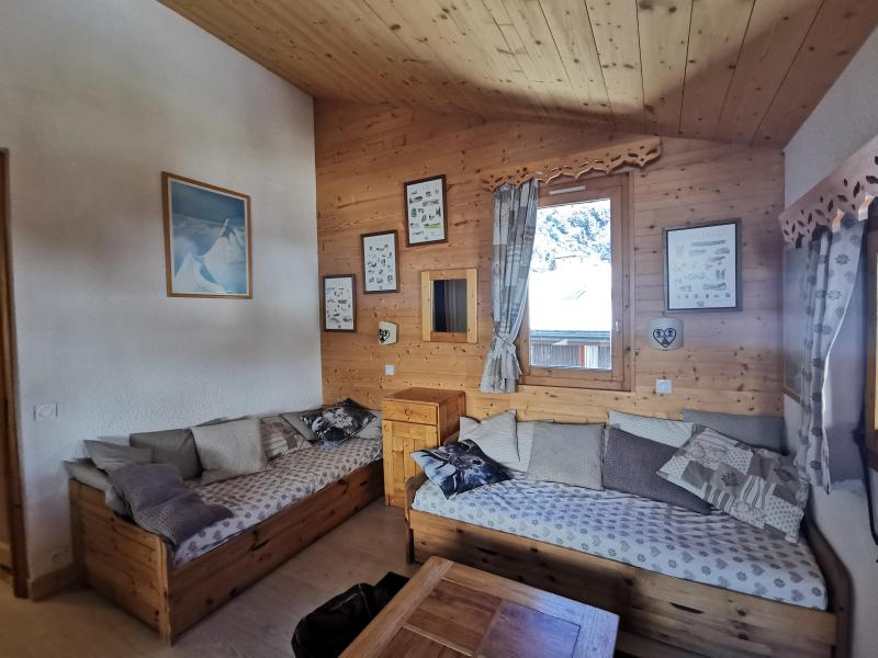 Ski verhuur Appartement 2 kamers 5 personen (080) - Résidence Arpasson - Méribel-Mottaret - Woonkamer