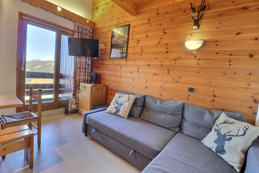 Ski verhuur Appartement duplex 3 kamers 6 personen (A49) - Résidence Creux de l'Ours Rouge - Méribel-Mottaret - Woonkamer