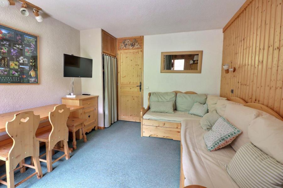Rent in ski resort 2 room apartment 4 people (D113) - Résidence Creux de l'Ours Vert - Méribel-Mottaret - Living room