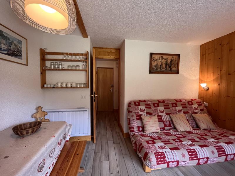 Rent in ski resort 2 room apartment 5 people (002) - Résidence Gébroulaz - Méribel-Mottaret - Living room