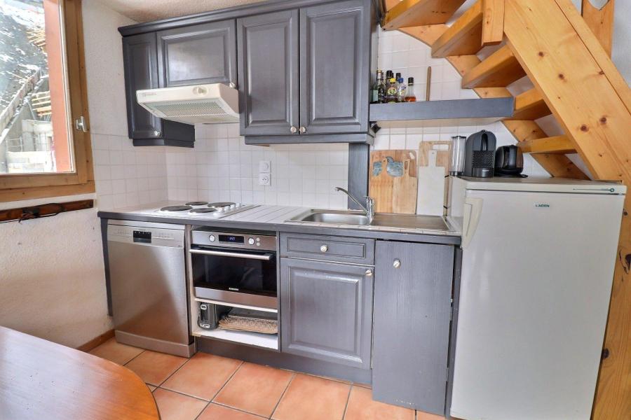 Alquiler al esquí Apartamento 3 piezas para 7 personas (018) - Résidence Gentianes - Méribel-Mottaret - Kitchenette