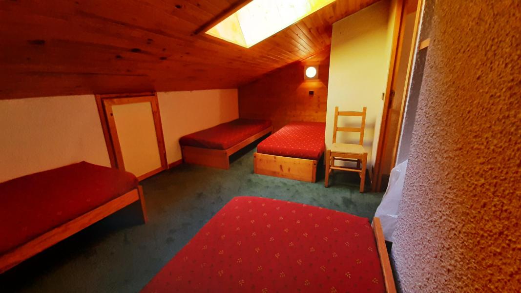 Ski verhuur Appartement 2 kamers mezzanine 7 personen (054) - Résidence le Creux de l'Ours A - Méribel-Mottaret