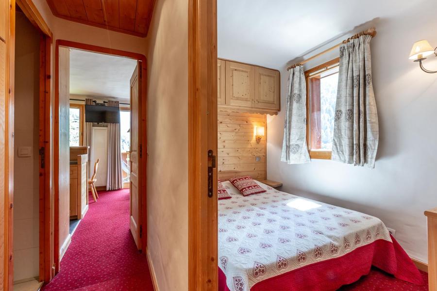 Rent in ski resort 2 room apartment cabin 6 people (006) - Résidence le Florilège - Méribel-Mottaret - Apartment