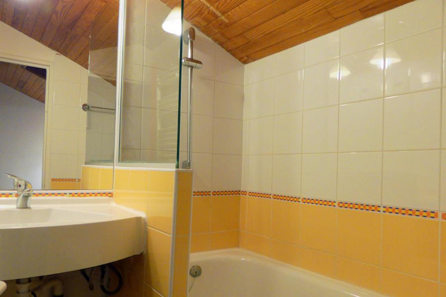 Location au ski Appartement duplex 2 pièces cabine 6 personnes (614) - Résidence le Pralin - Méribel-Mottaret - Salle de bain