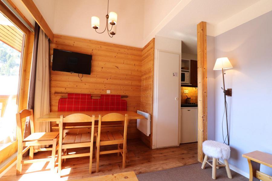 Skiverleih Duplex Wohnung 2 Zimmer Kabine 6 Personnen (614) - Résidence le Pralin - Méribel-Mottaret - Wohnzimmer