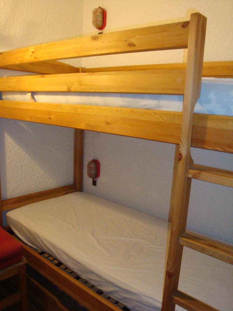 Rent in ski resort 2 room apartment sleeping corner 6 people (104) - Résidence le Ruitor - Méribel-Mottaret
