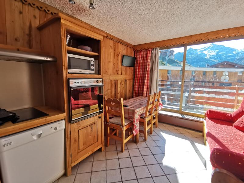 Ski verhuur Appartement 2 kamers bergnis 6 personen (104) - Résidence le Ruitor - Méribel-Mottaret - Woonkamer