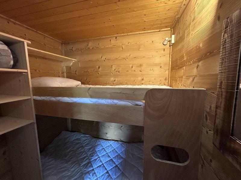 Rent in ski resort 2 room apartment cabin 6 people (B17) - Résidence les Erines - Méribel-Mottaret