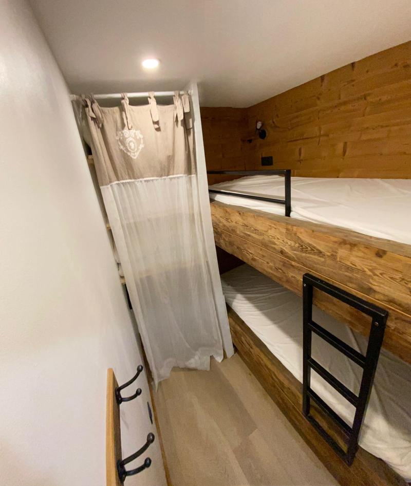 Alquiler al esquí Apartamento cabina 2 piezas para 6 personas (06) - Résidence les Erines - Méribel-Mottaret - Apartamento