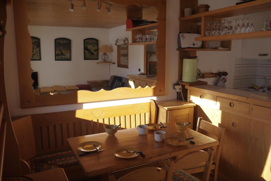Alquiler al esquí Apartamento cabina 3 piezas para 6 personas (033) - Résidence les Plattières - Méribel-Mottaret
