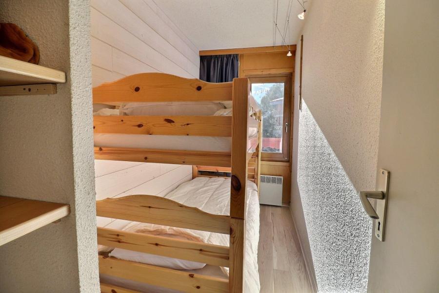 Rent in ski resort 2 room apartment 4 people (015) - Résidence Mont Vallon - Méribel-Mottaret - Bunk beds