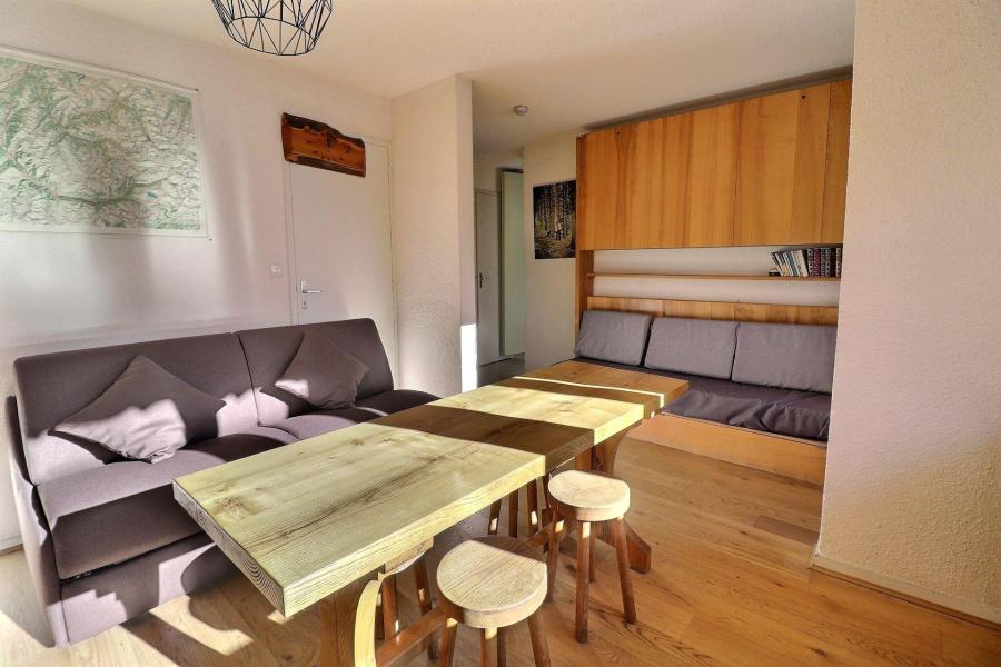 Rent in ski resort 2 room apartment 4 people (015) - Résidence Mont Vallon - Méribel-Mottaret - Living room